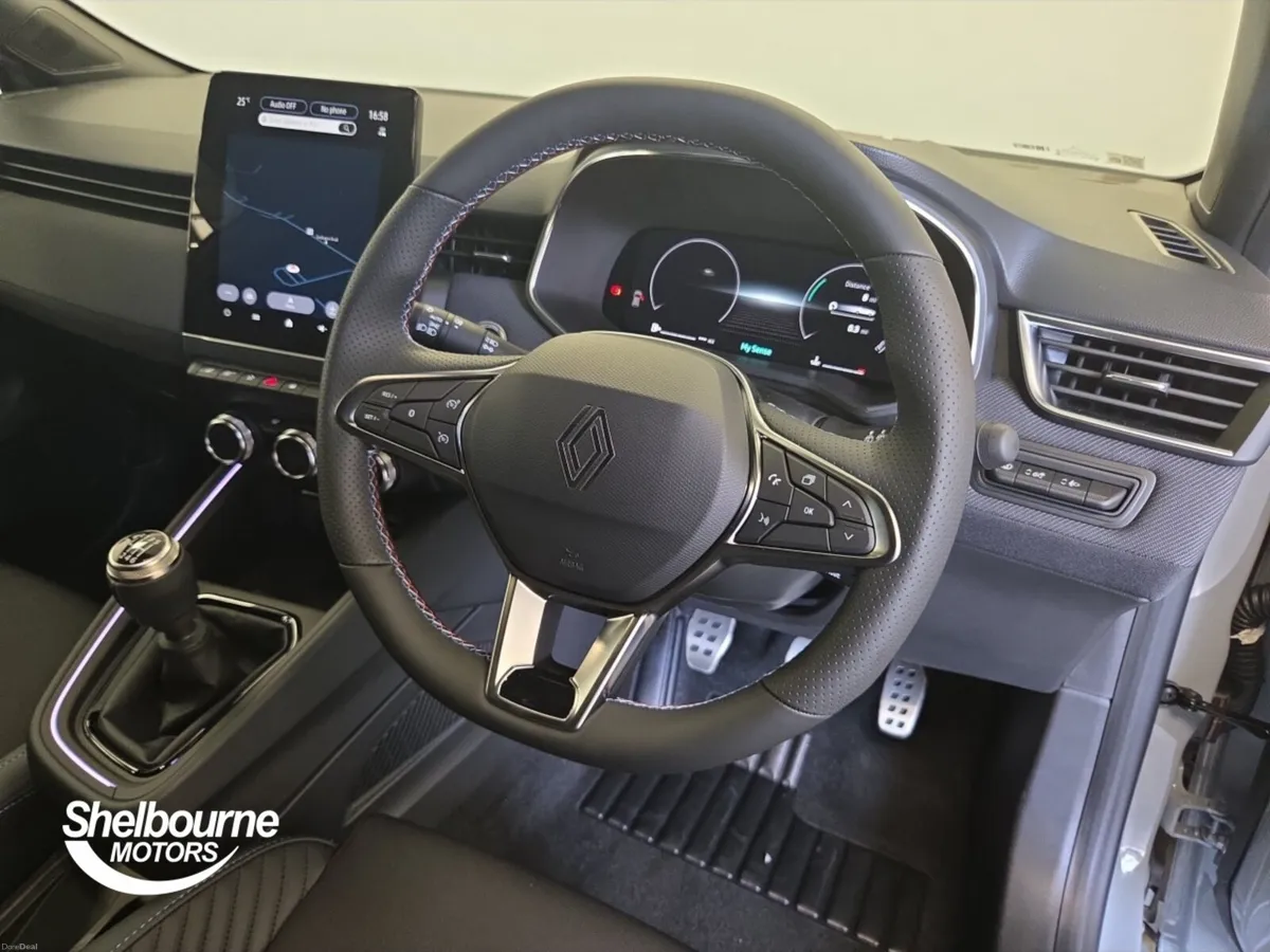 Renault Clio All New Clio Techno Esprit Alpine 1.0 - Image 4