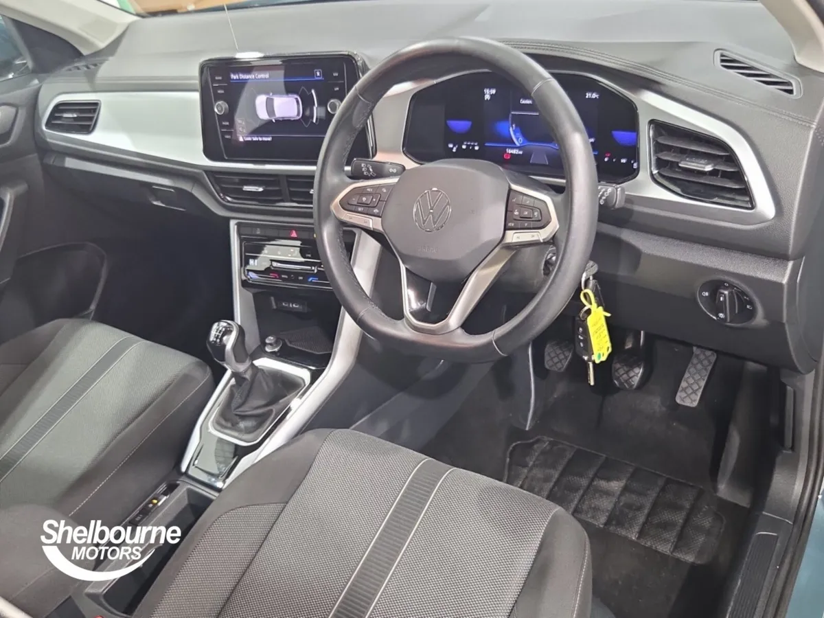 Volkswagen T-roc LIFE TSI - Image 4