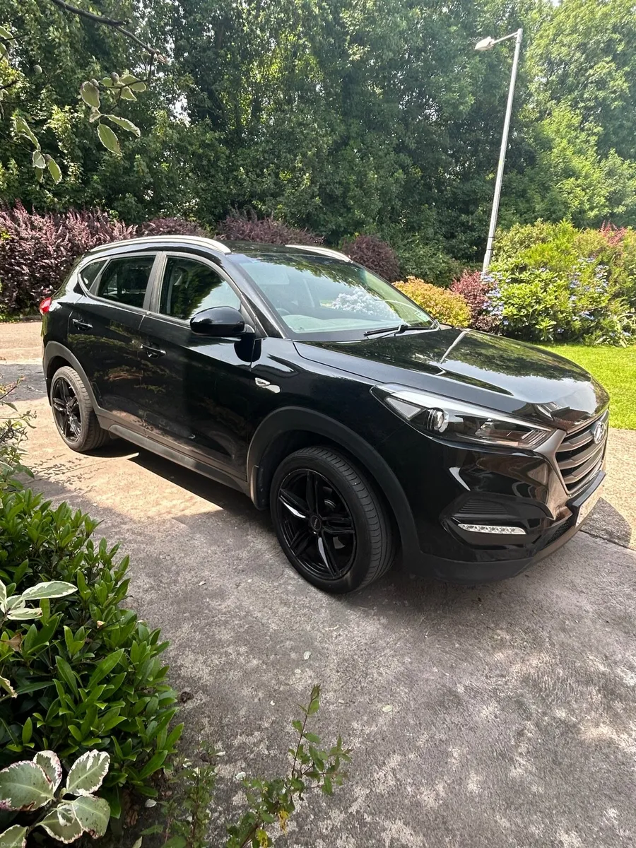 Hyundai Tucson 2018 NCT until 28 - Image 5