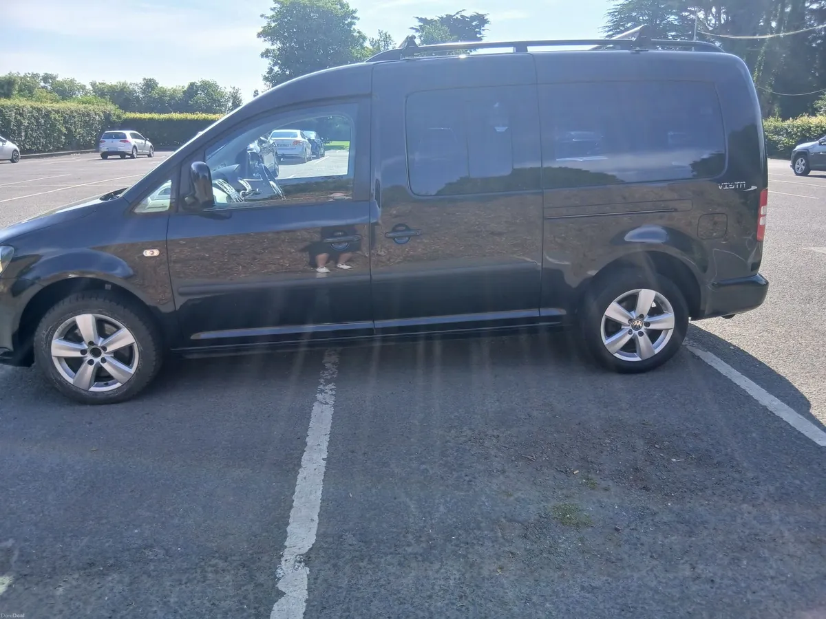 Volkswagen Caddy 2013 wheelchair accessible - Image 2
