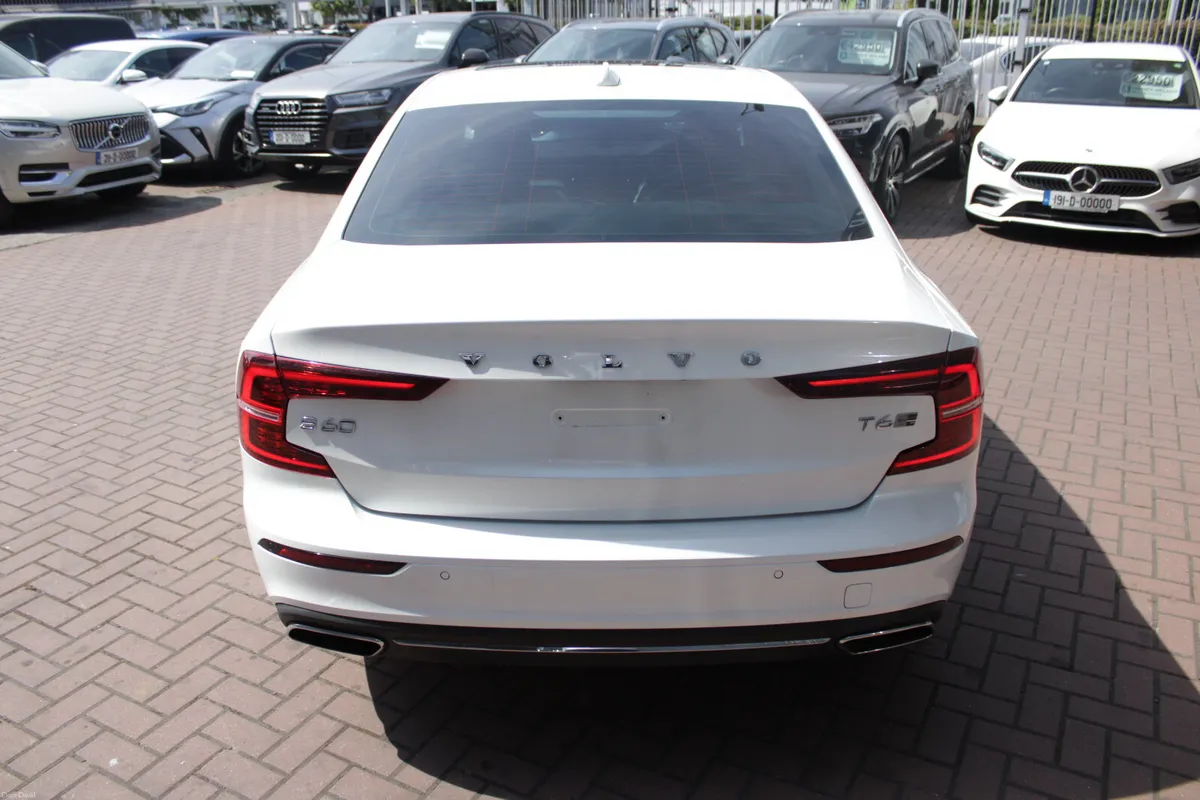 2020 VOLVO S60 T6 PETROL PLUG-IN 4DR SALOON AUTO - Image 5