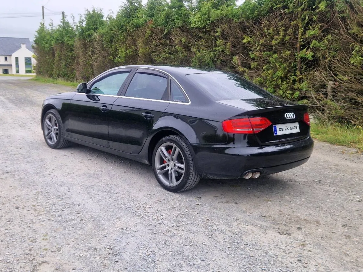 Audi A4 - Image 2