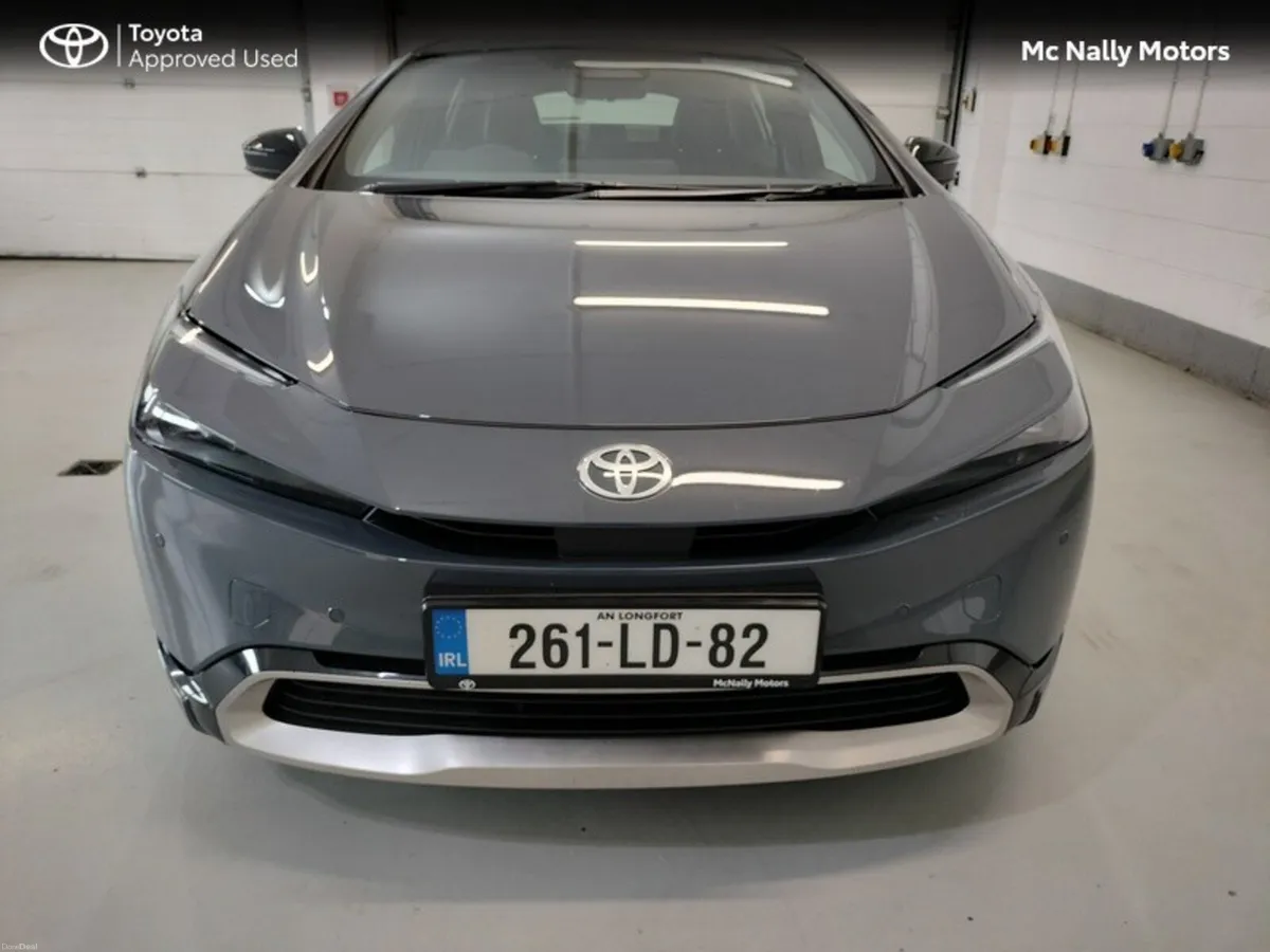 Toyota Prius PHEV ex demo - Image 5
