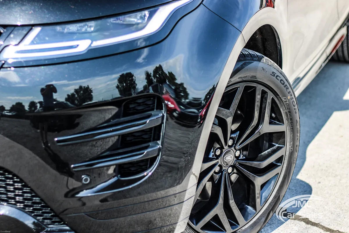 2023 RANGE ROVER EVOQUE R-DYNAMIC - Image 2