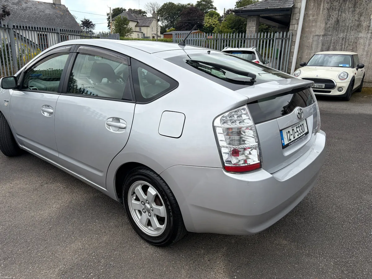 Toyota Prius 2012, 1.8 Hybrid Base - Image 6