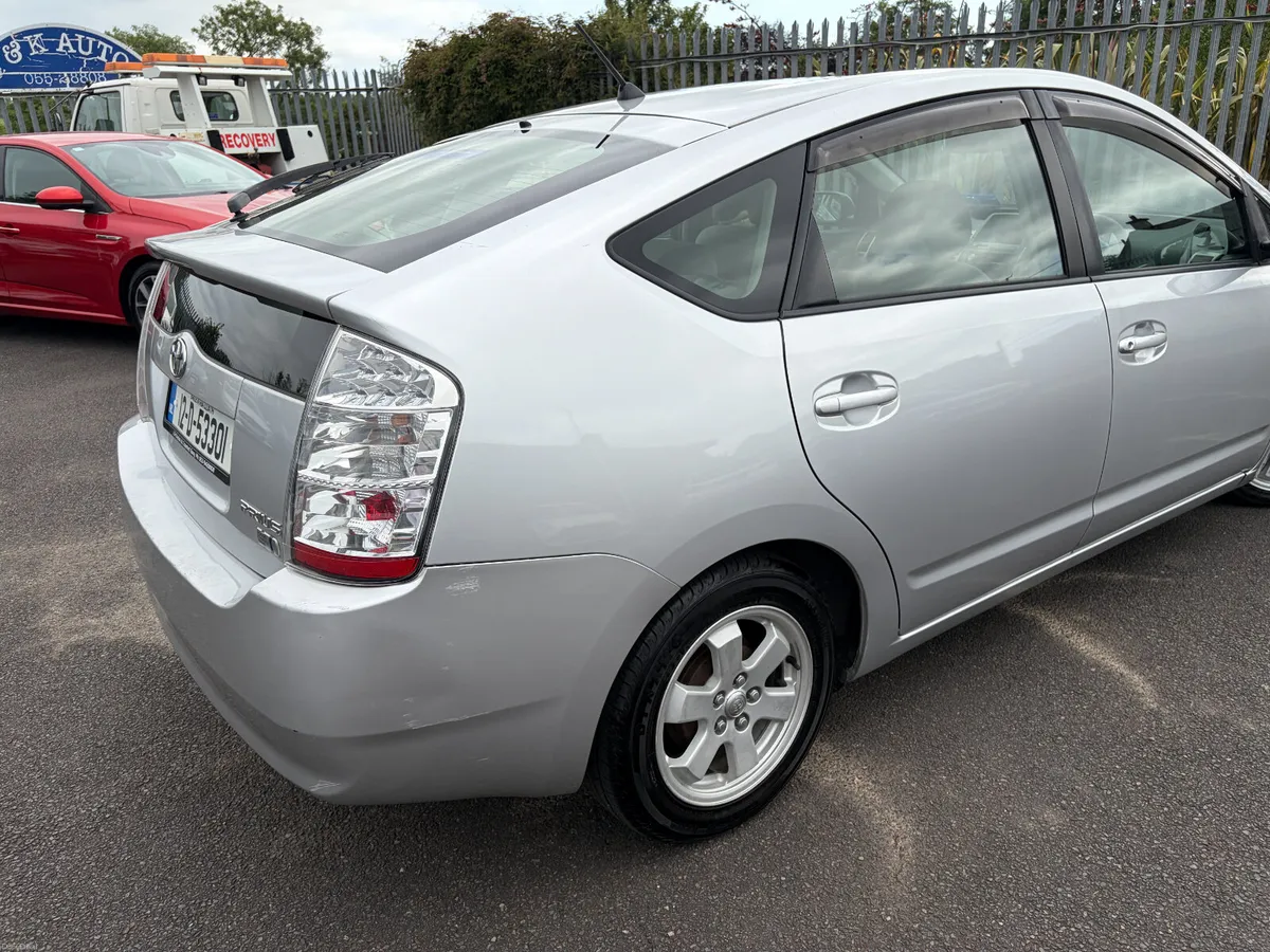 Toyota Prius 2012, 1.8 Hybrid Base - Image 3
