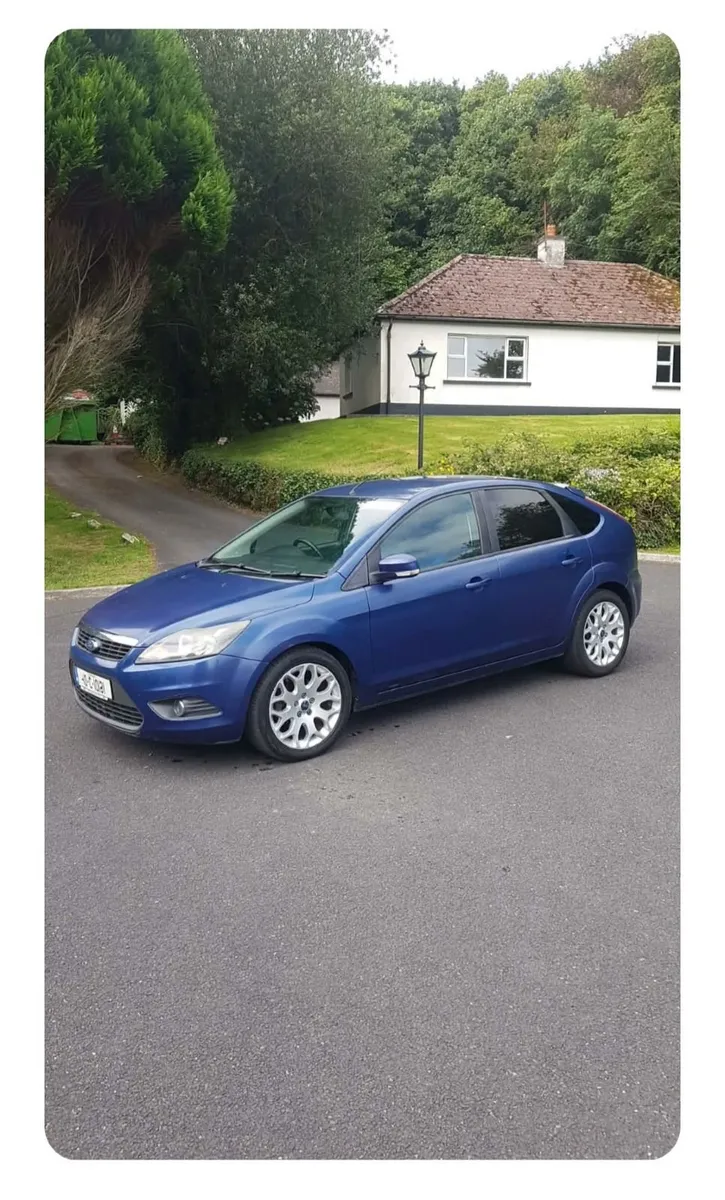 Ford Focus 2010 - Image 5