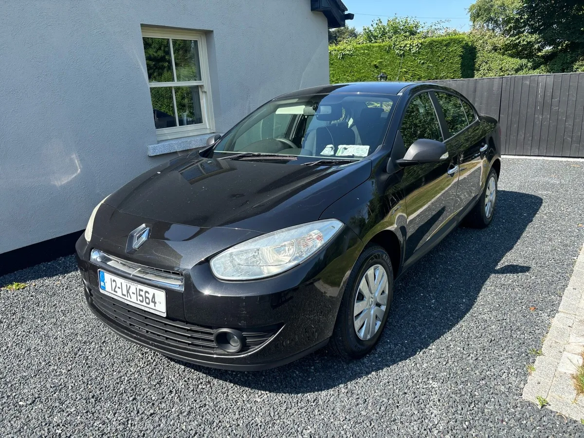 12 Renault Fluence Nct 8/27 - Image 2