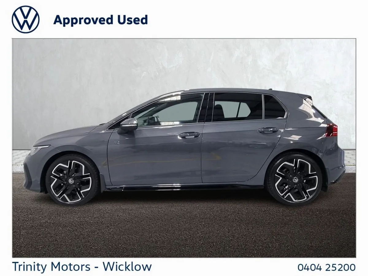 Volkswagen Golf ** R-LINE ** 1.5 TSI MHEV ** 116BH - Image 6