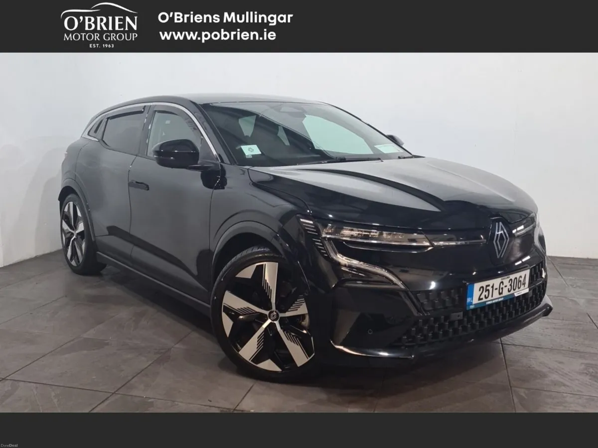 Renault Megane E-Tech TECHNO 60 KWH - Image 1