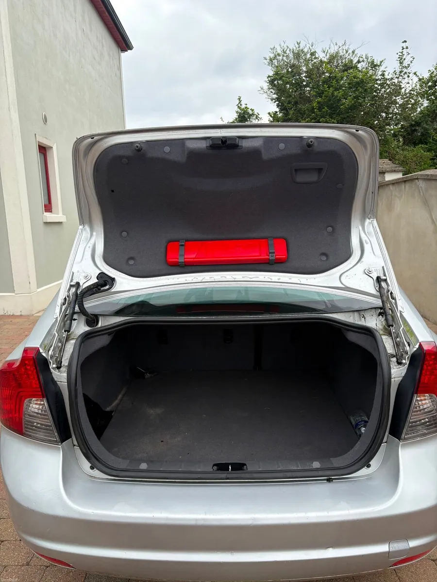Volvo S40 - Image 5