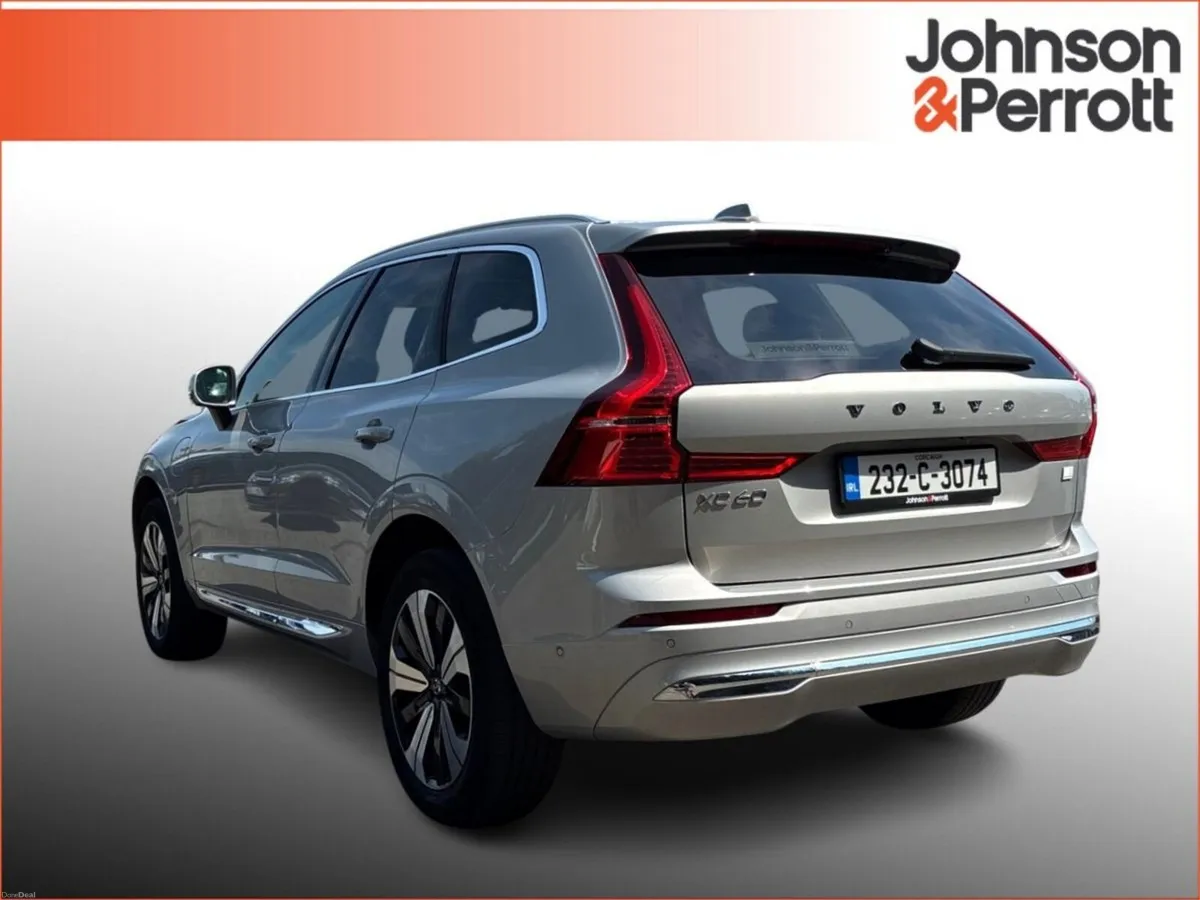 Volvo XC60 T6 PHEV 350hp Plus Bright -  (Two Year - Image 4