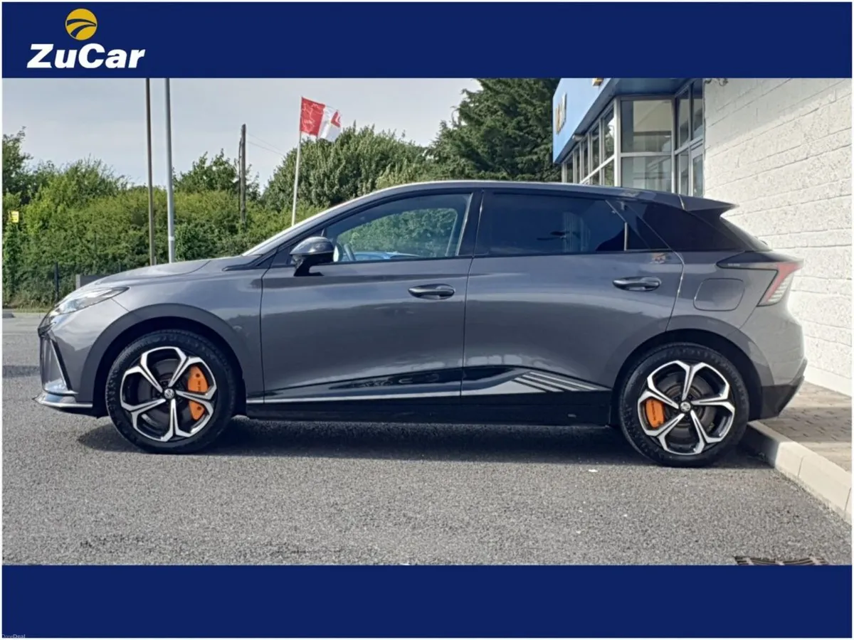 MG MG4 XPower  435BHP  4WD 64kWh Auto - Image 5