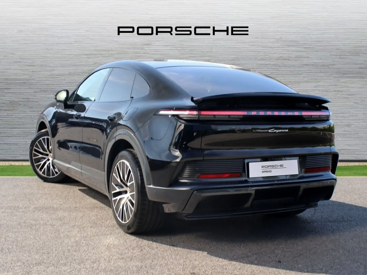 Porsche Cayenne Coupe Electric - Image 2