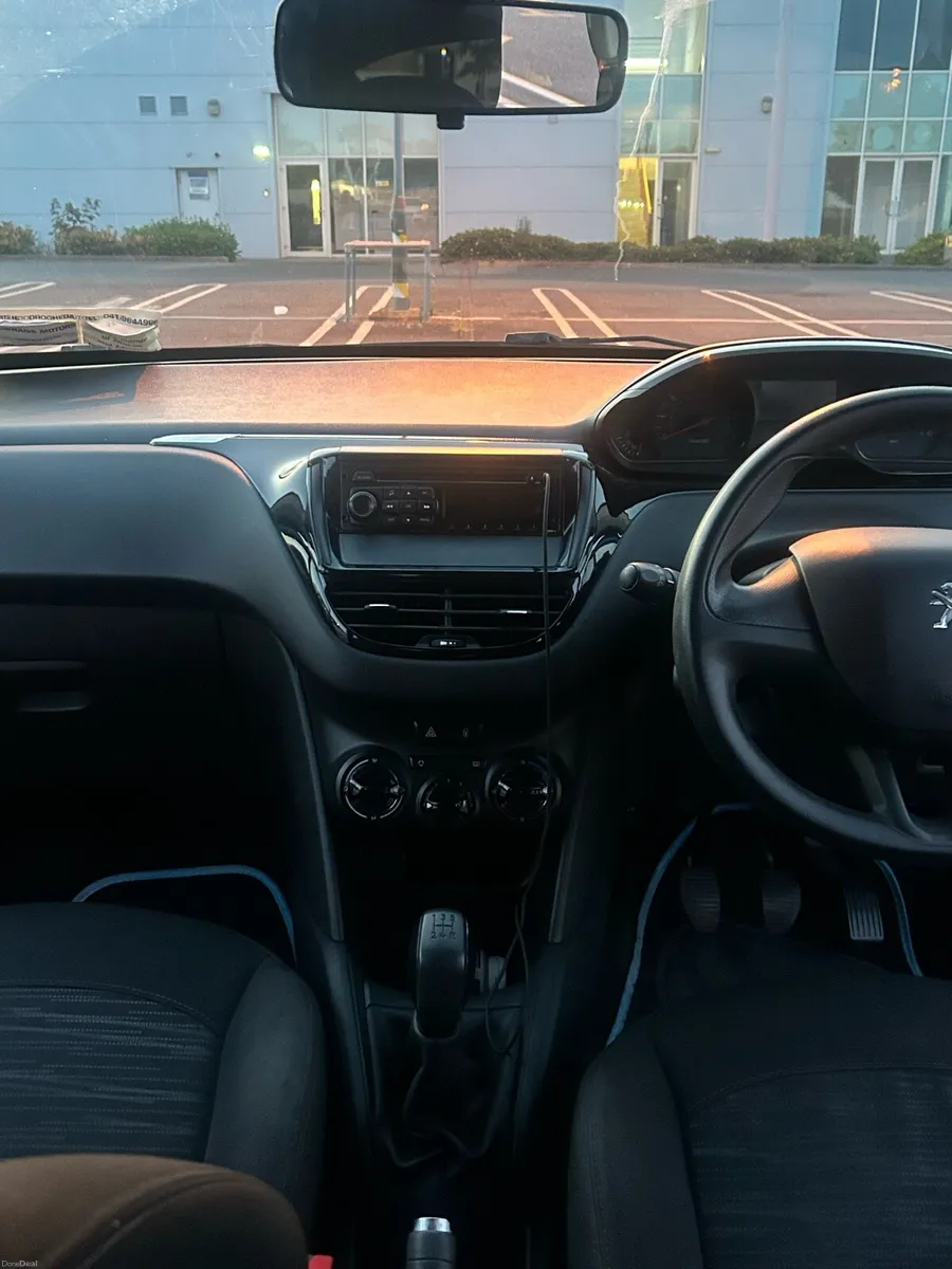 *NEW NCT* PEUGEOT 208 1L - Image 6