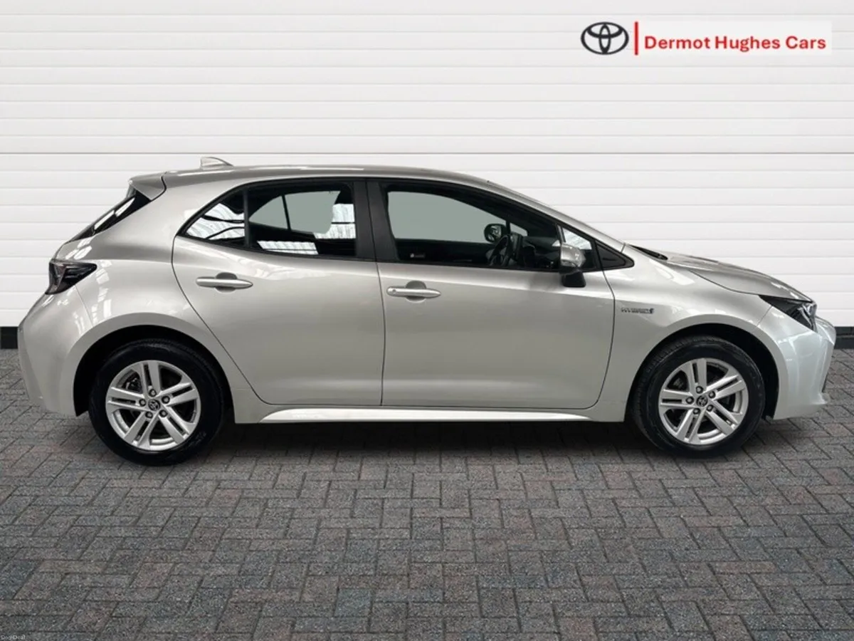 Toyota Corolla HYBRID LUNA H/B - Image 3
