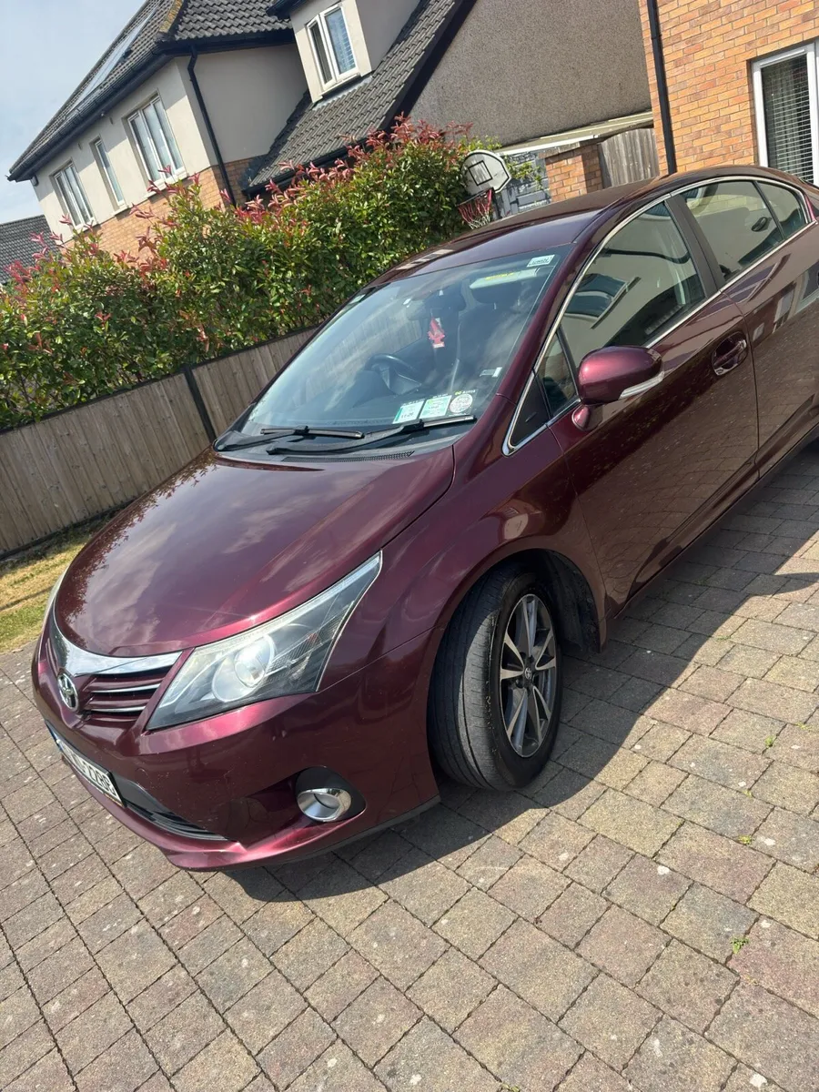 Toyota avensis - Image 3