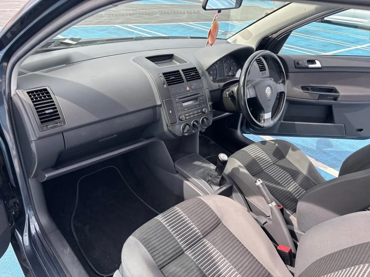 Volkswagen Polo 2008 - Image 4