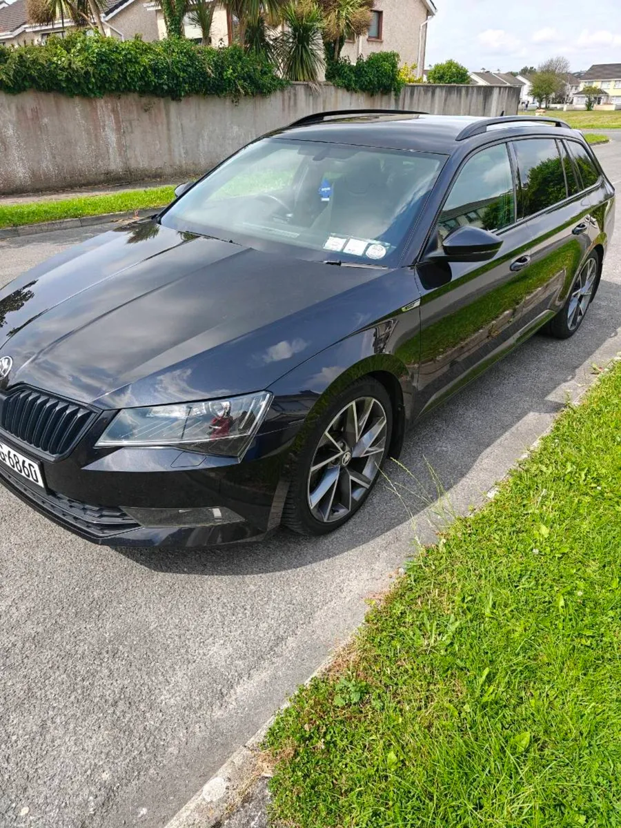 Skoda Superb Sportline - Image 2
