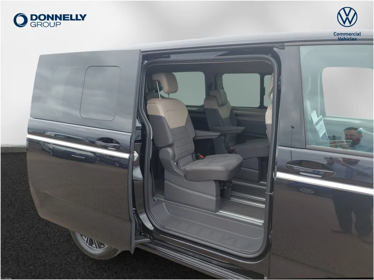Volkswagen Multivan Estate Style - Image 5