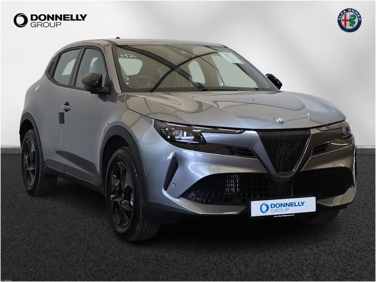 Alfa Romeo Junior Hatchback