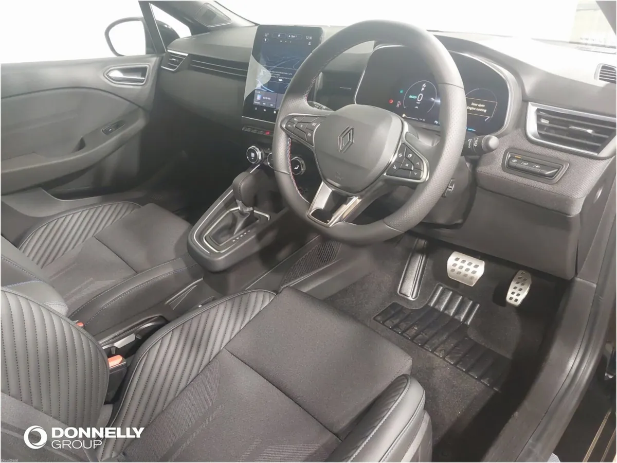 Renault Clio Hatchback Techno Esprit Alpine - Image 4