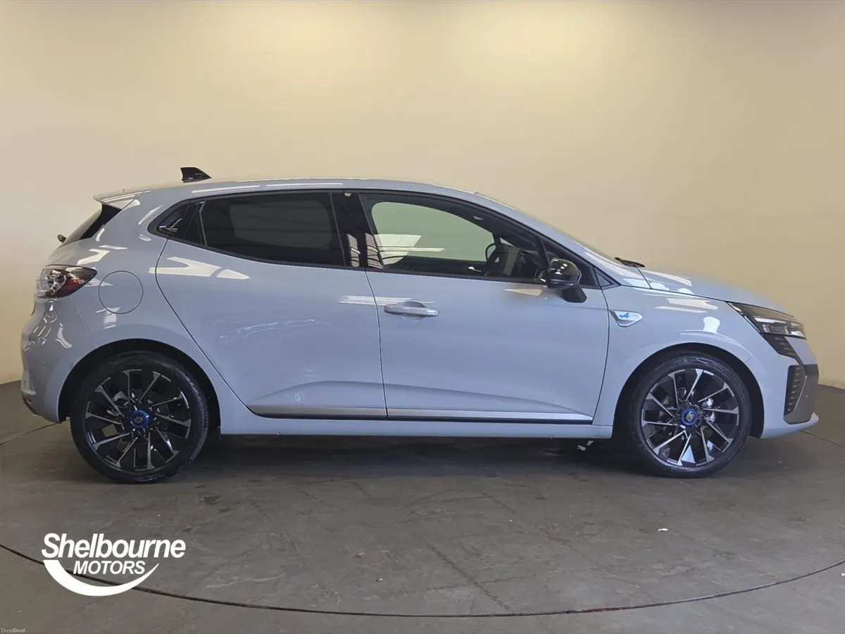 Renault Clio All New Clio Techno Esprit Alpine 1.0 - Image 3