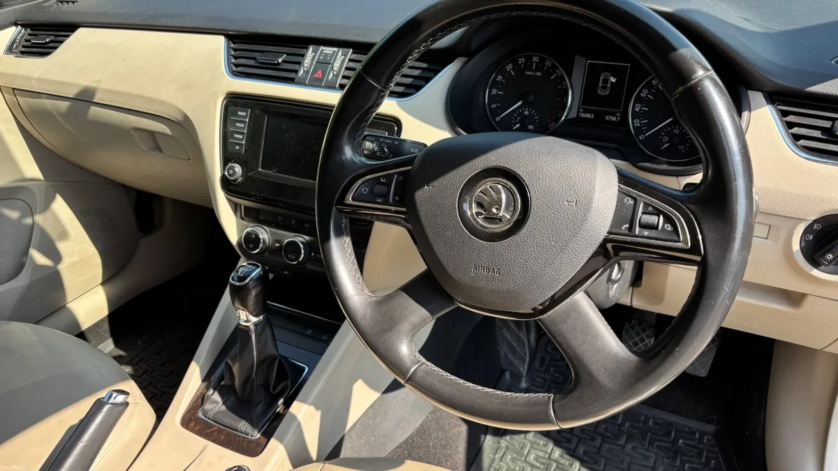 Skoda Octavia Elegance - Image 6