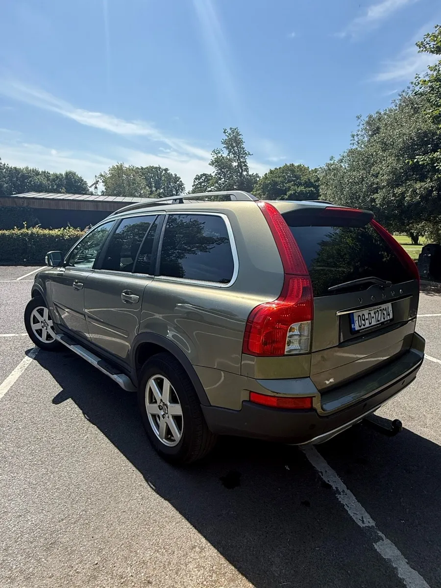 Volvo XC90 2.4D AWD - Image 3