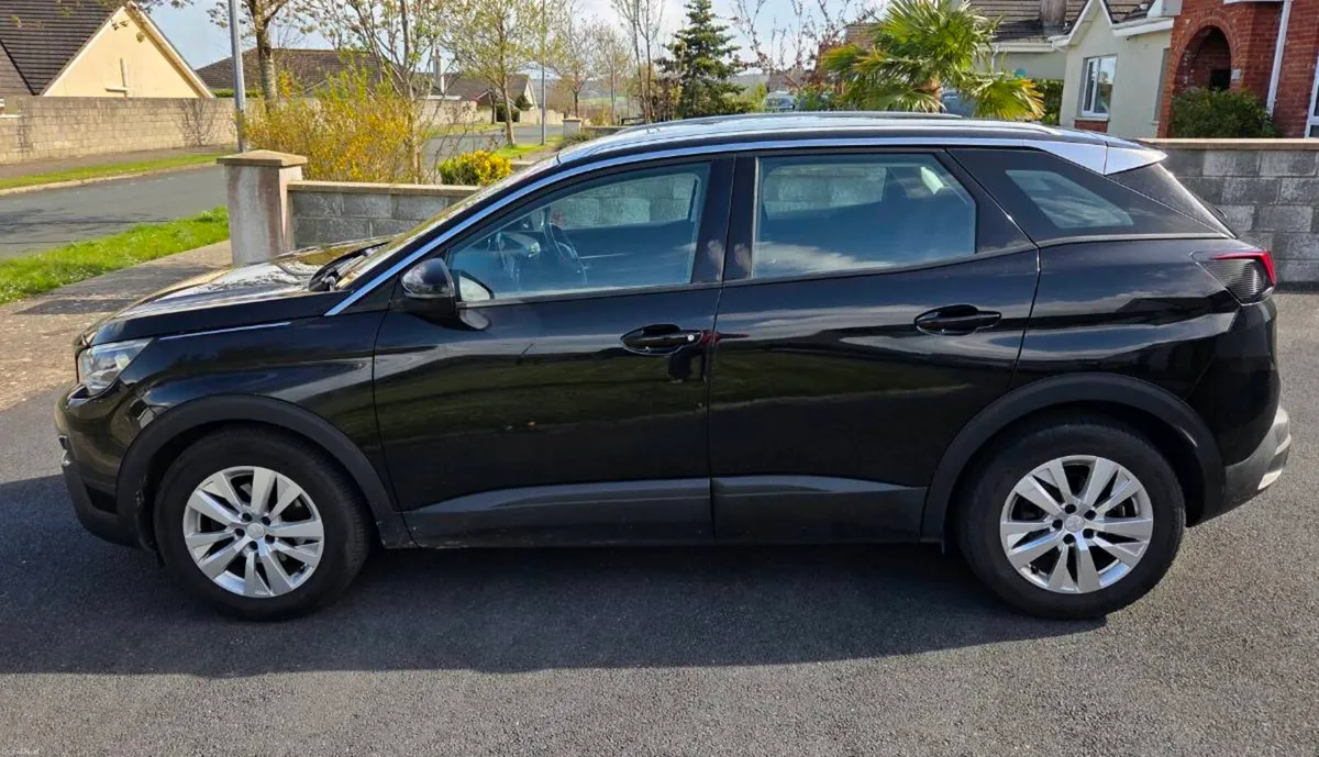 Peugeot 3008 Active 1.2L - Image 5