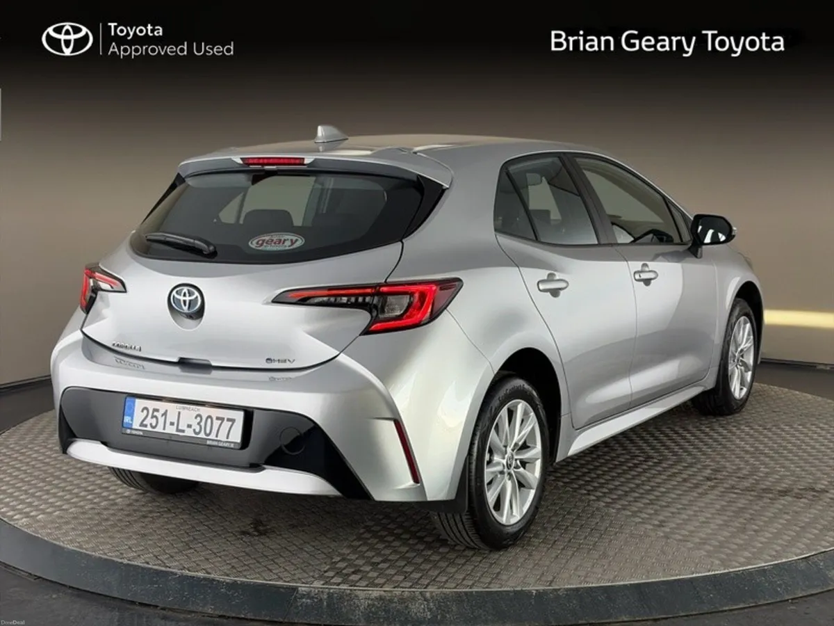 Toyota Corolla HYBRID LUNA H/B - Image 2