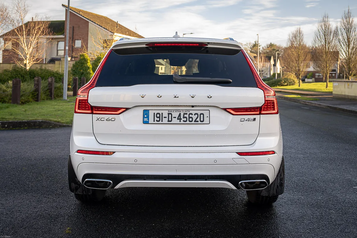 2019 Volvo Xc60 - Image 4