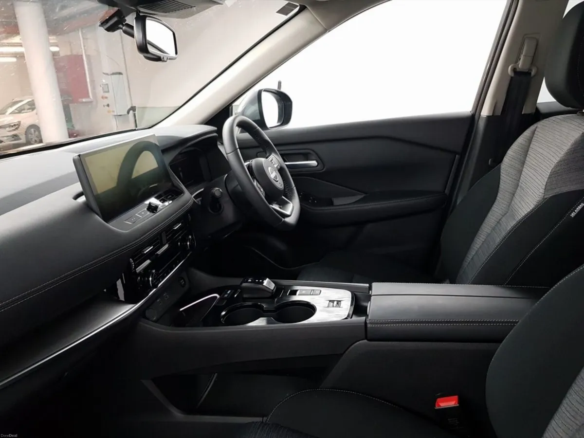 Nissan X-Trail ePOWER X-TRAIL SV PREMIUM 5 Seater - Image 4