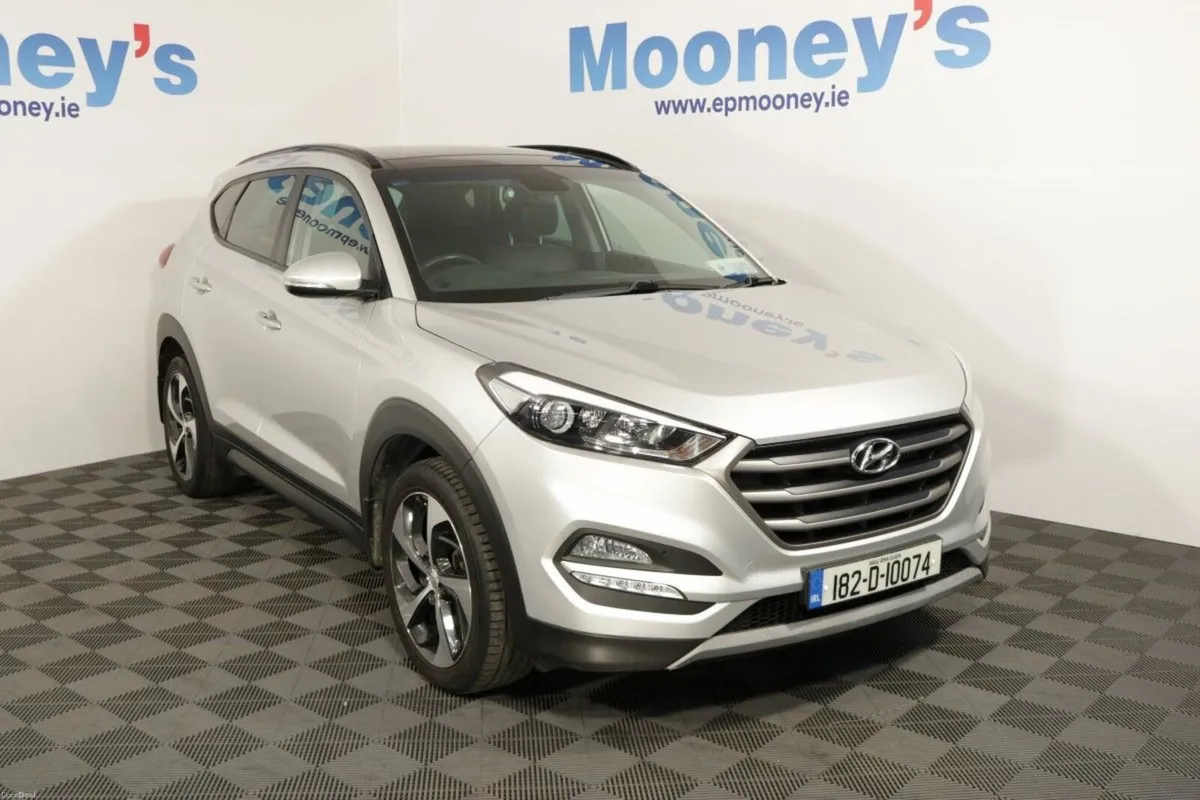 Hyundai Tucson PREMIUM SE TOP SPEC 1.7L DIESEL SUV - Image 1