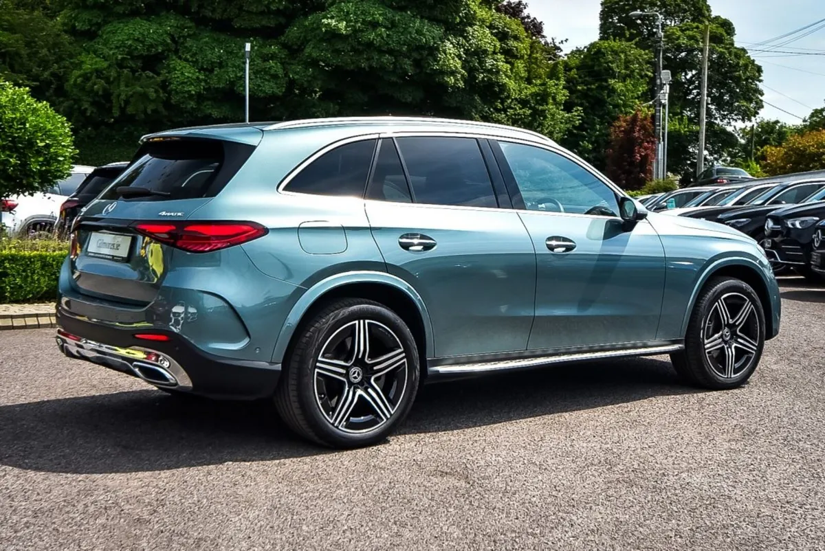 Mercedes-Benz GLC 300de AMG Premium Pan Roof 328bh - Image 2