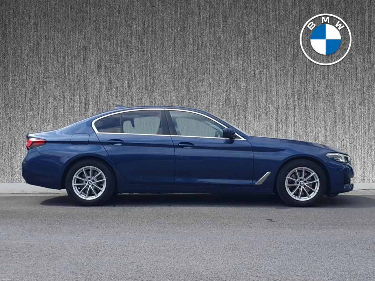 BMW 5-Series 520d SE - Image 3