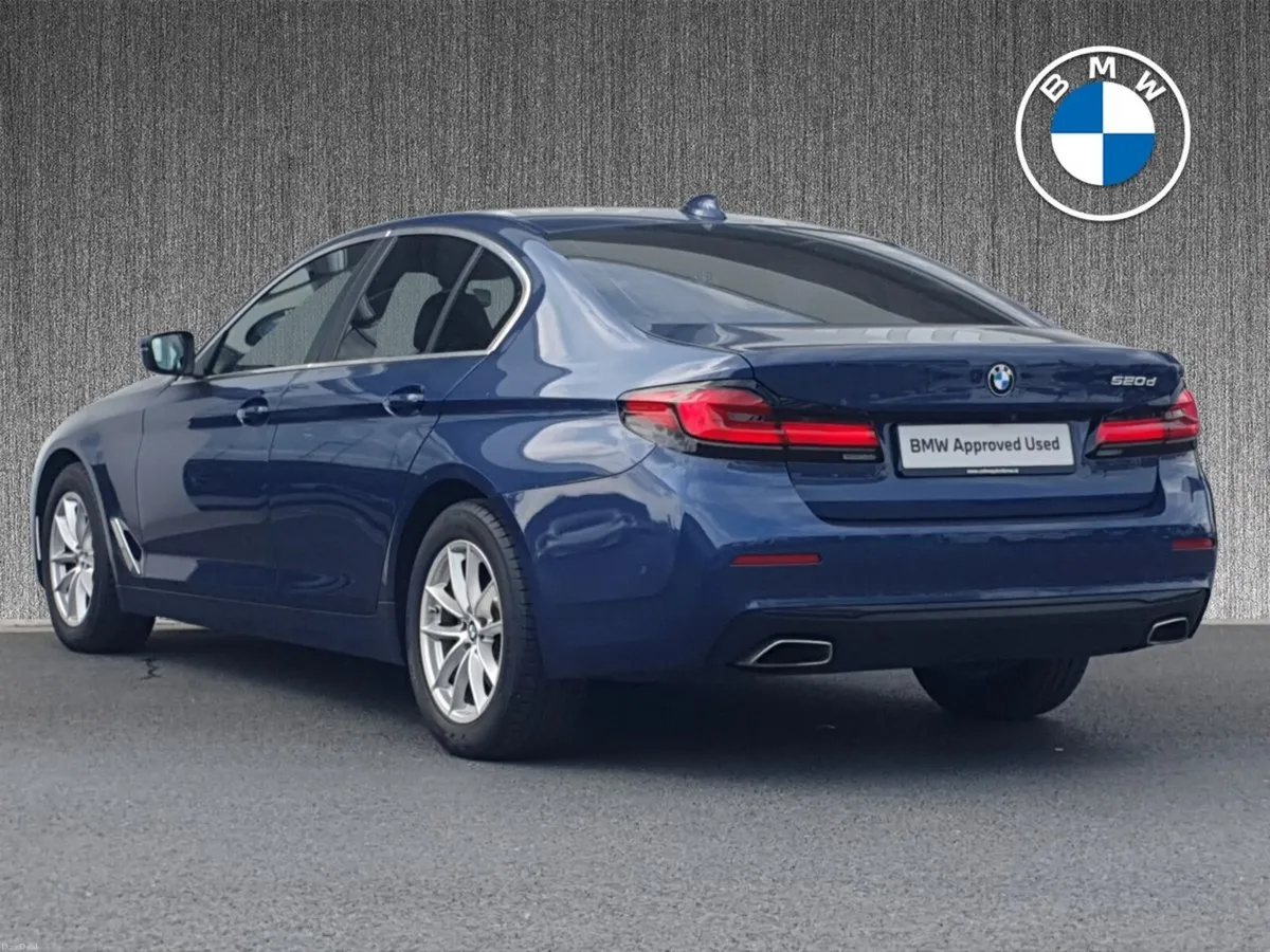 BMW 5-Series 520d SE - Image 2