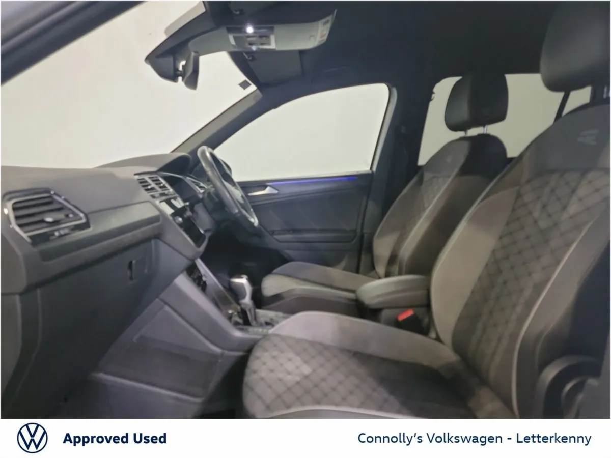 Volkswagen Tiguan R-LINE 2.0TDI DSG 150HP *Black P - Image 4