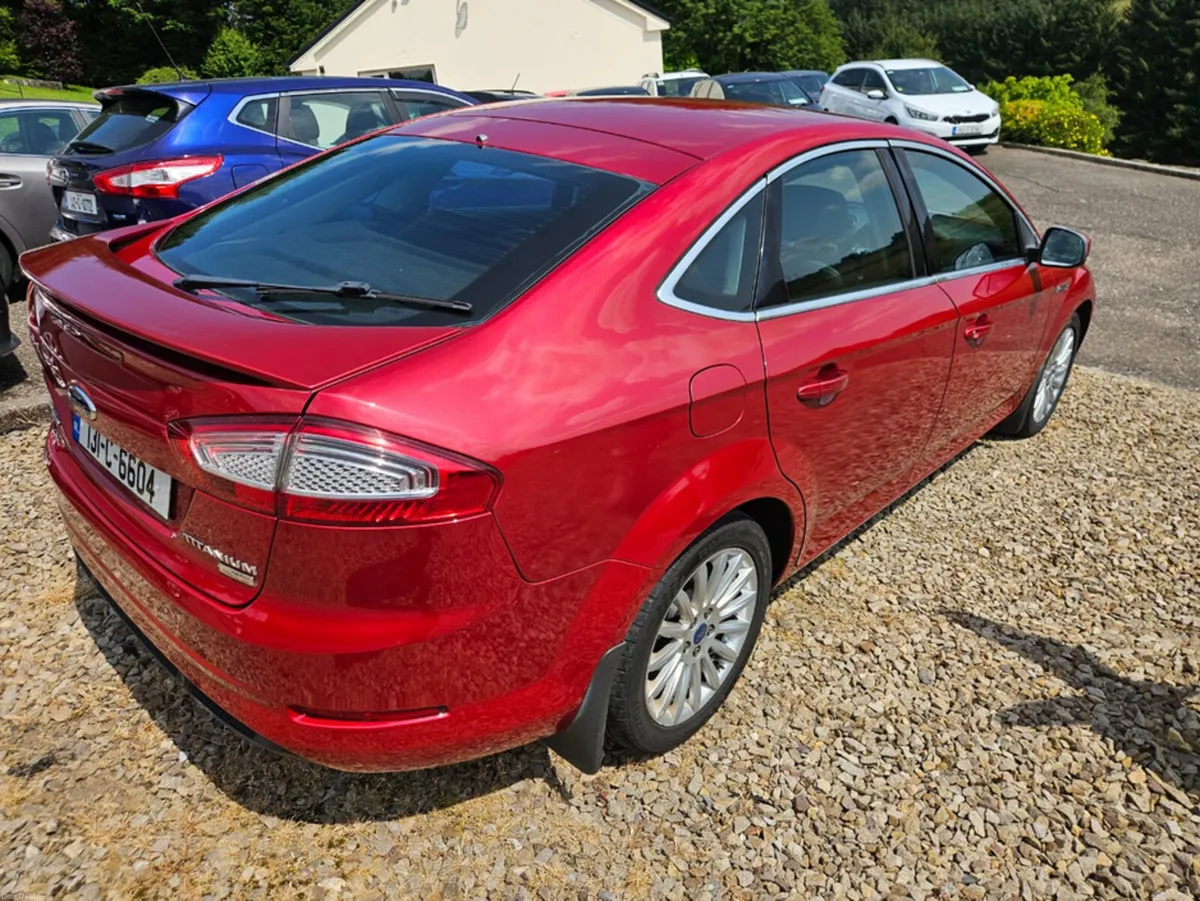 Ford Mondeo TITANIUM 1.6 TDCI 115PS M6 4DR - Image 3