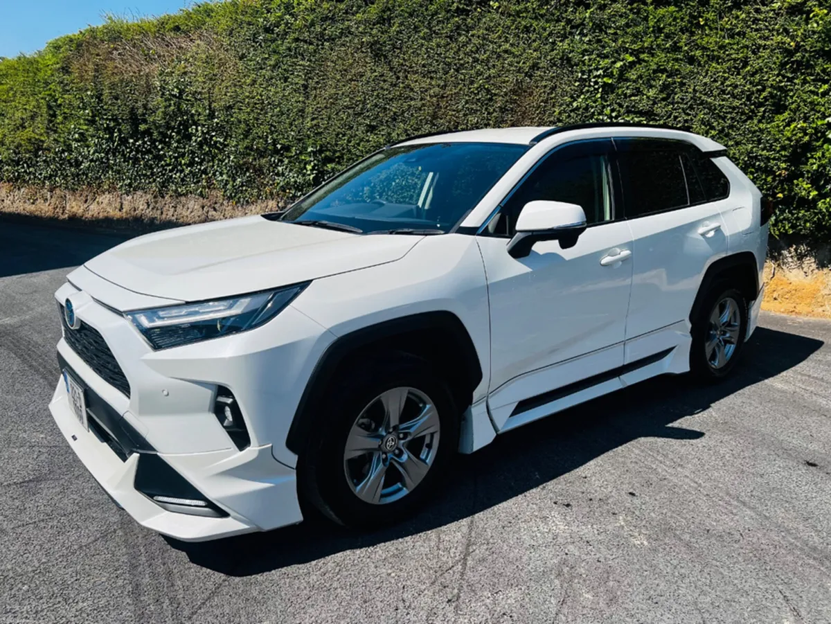Toyota RAV4 2.5 AUTOMATIC HYBRID  TRD KIT - Image 5
