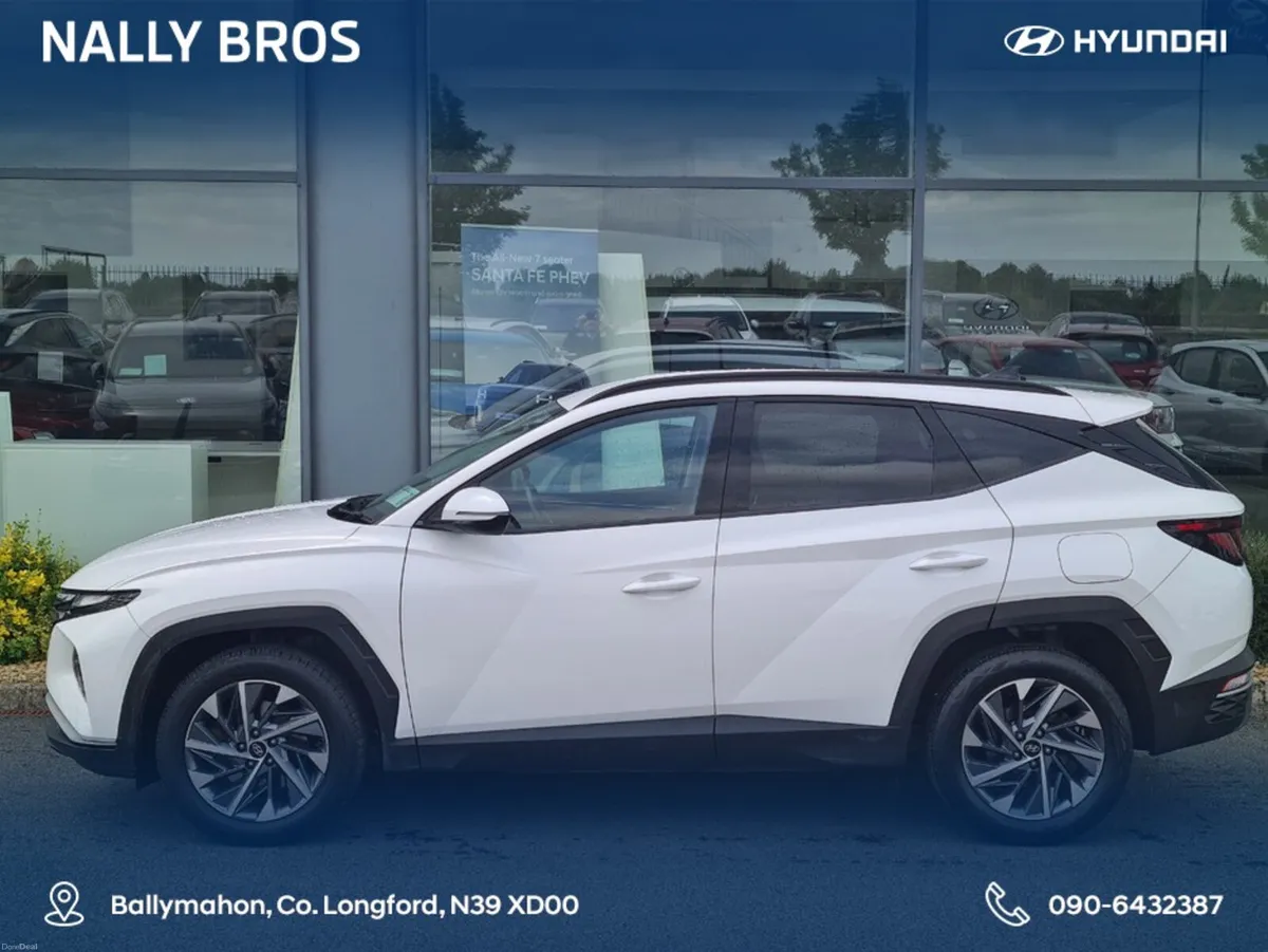 Hyundai Tucson IX35 EXECUTIVE 5DR - Image 2