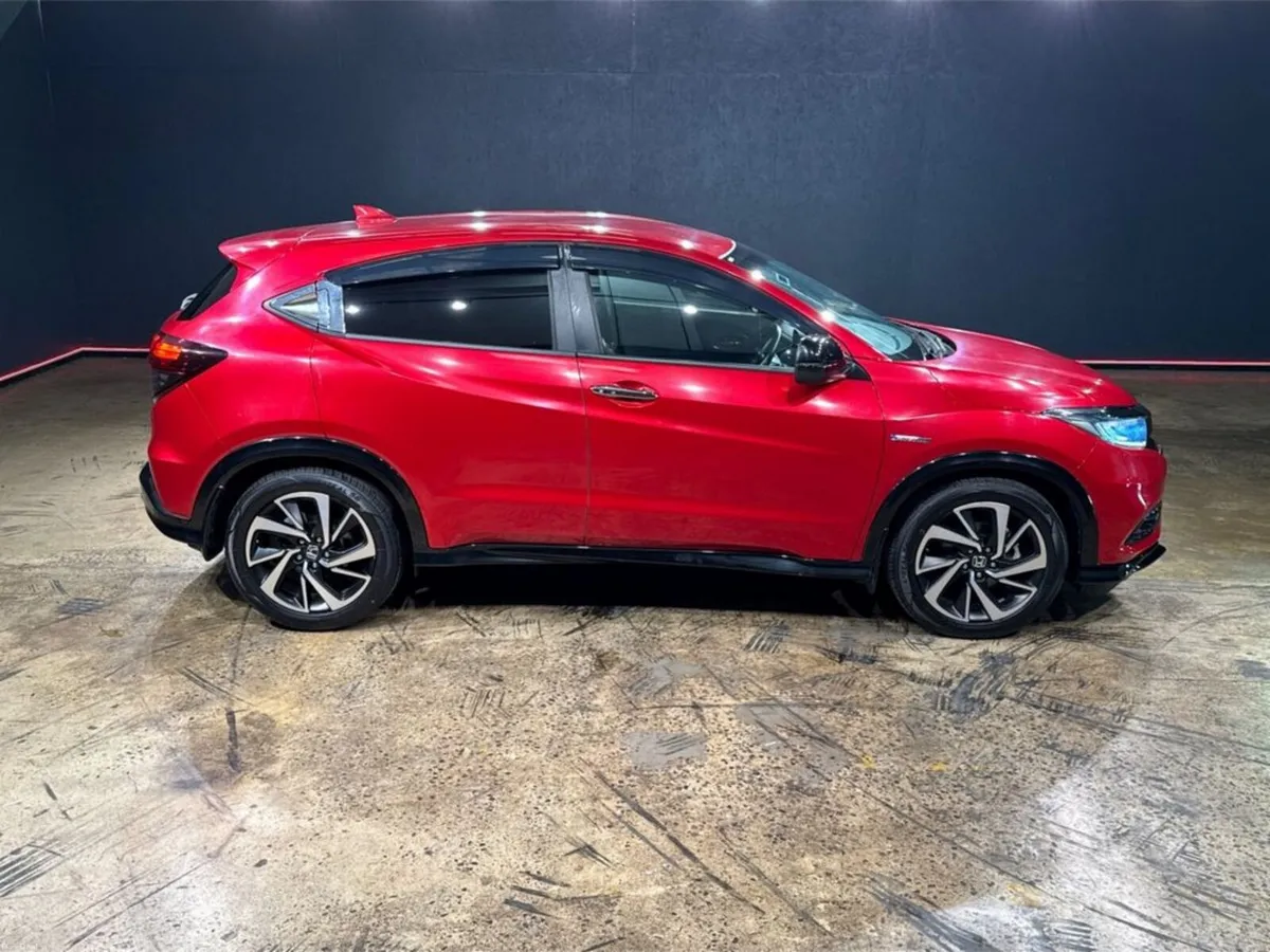 Honda Vezel 1.5 HYBRID AUTOMATIC - RS EDITION - BL - Image 3