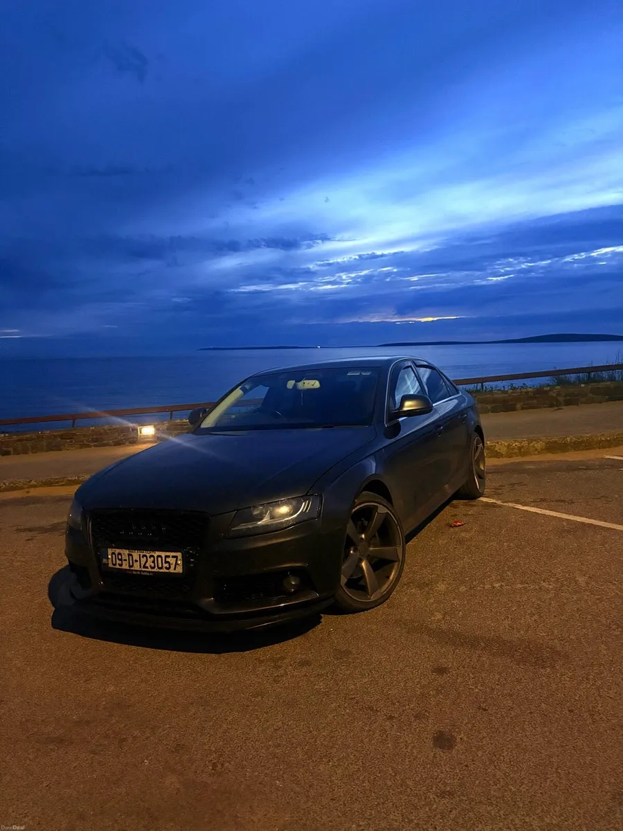 Audi A4 - Image 2
