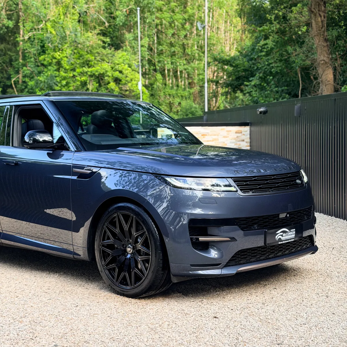 2023 (231) Range Rover Sport Dynamic SE 3.0 P440e - Image 2
