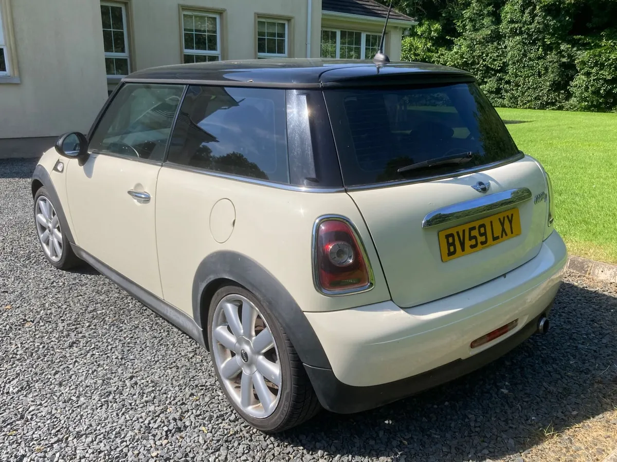 Mini Cooper 2009 - Image 3