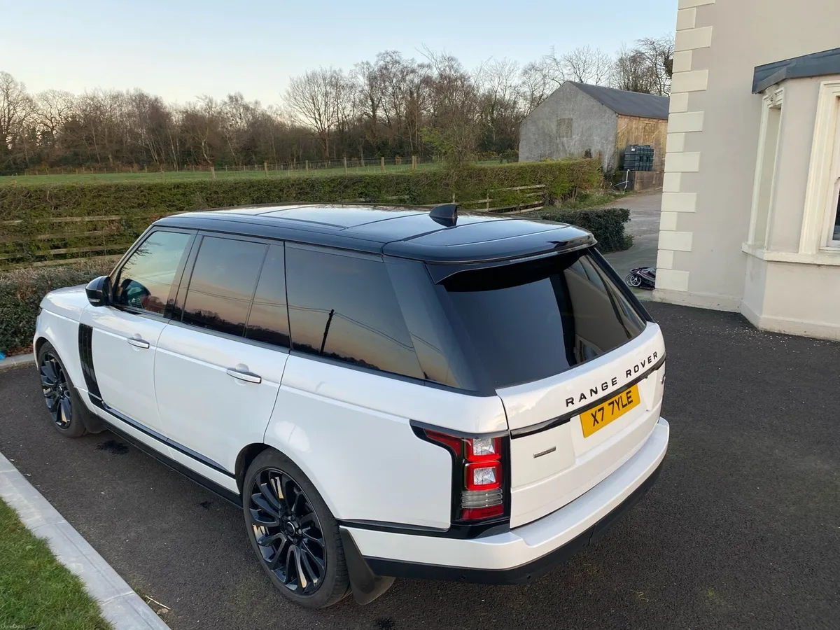 Range Rover Autobiography - Image 2