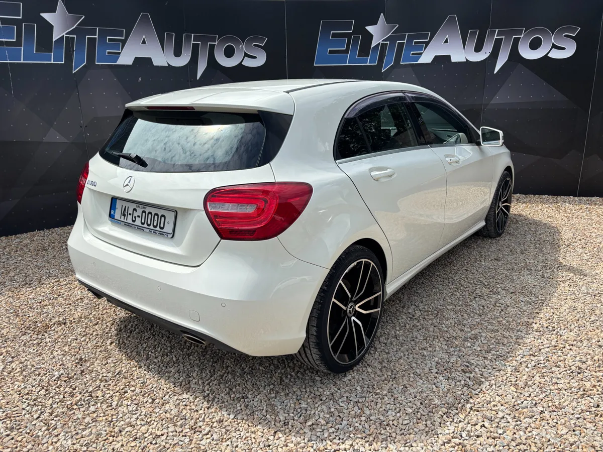 Mercedes -Benz A180 Urban Automatic 2014 - Image 6