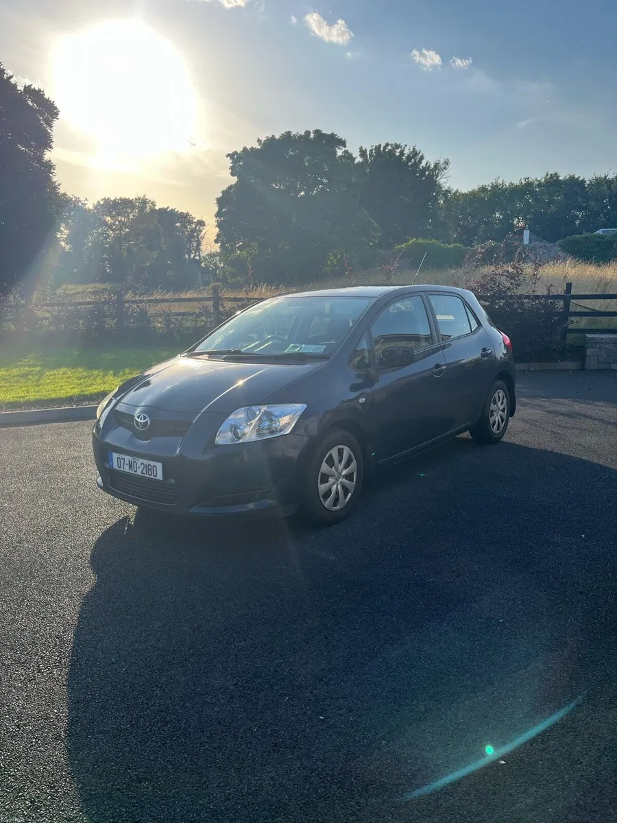 Toyota Auris - Image 1