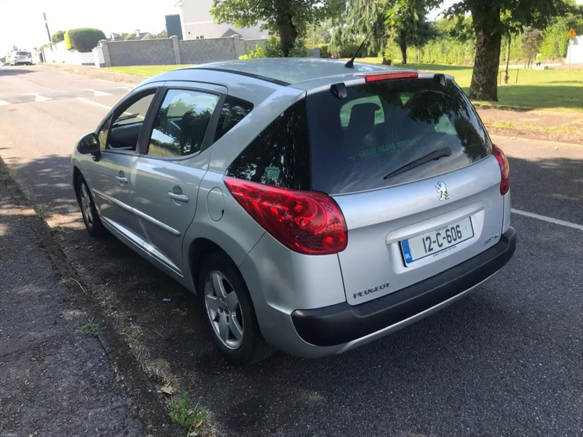 Peugeot 207 SW ACCESS 1.6 HDI 90 4DR - Image 4
