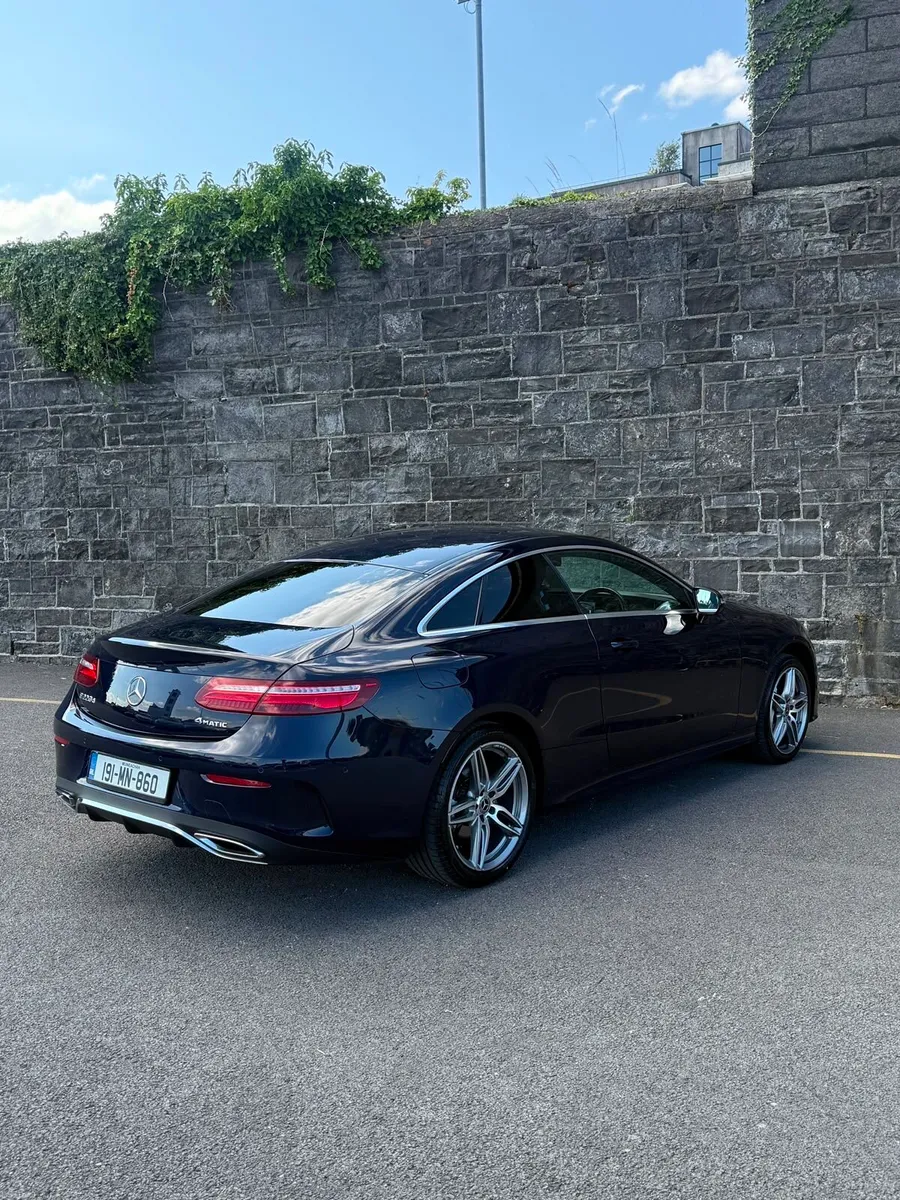 Mercedes E Class Coupe - Image 3